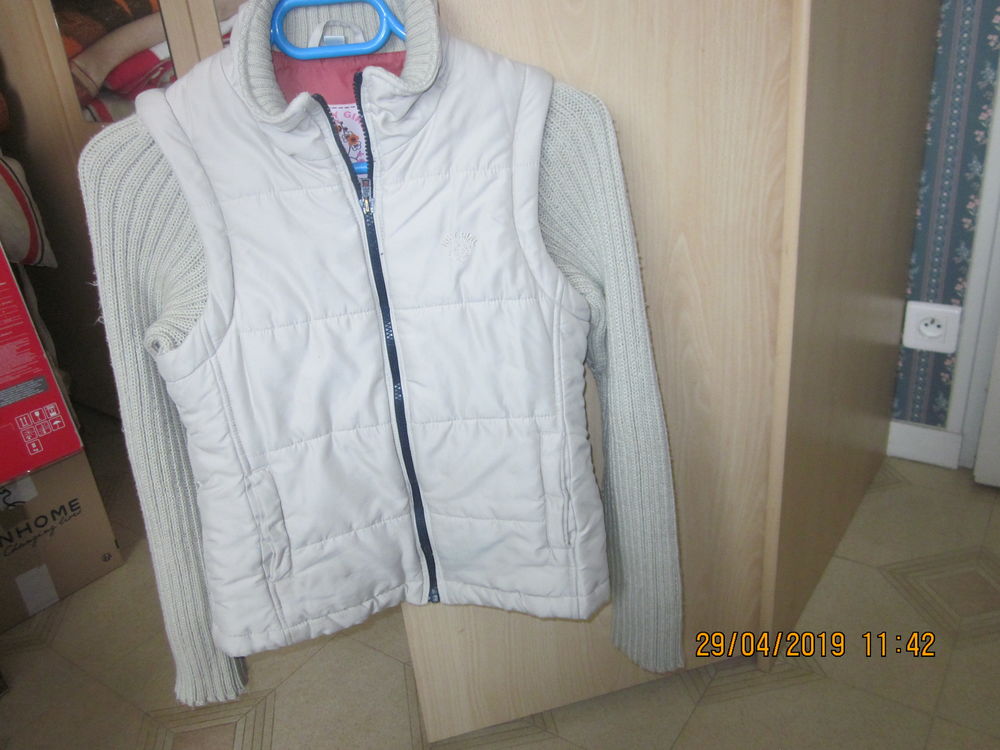 veste matelass�e pour fille  10 ans 4 Soucelles (49)