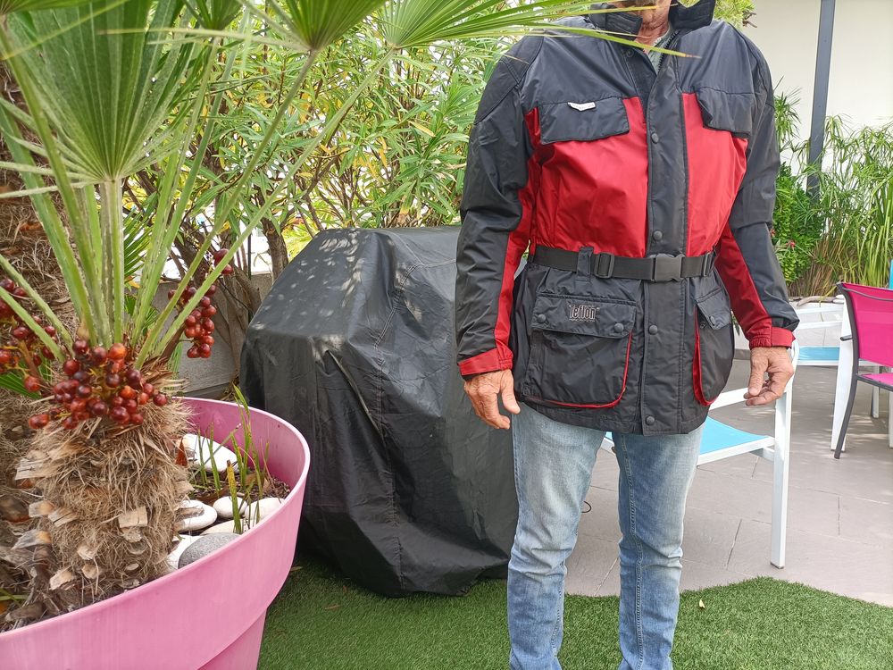 Veste de moto neuve 100 Houilles (78)