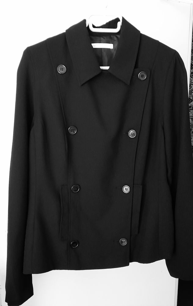 Veste noire  C�t� Femme  8 Longueau (80)