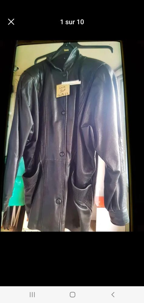 veste noire cuir agneau pleine fleurs taille 42 50 Bron (69)