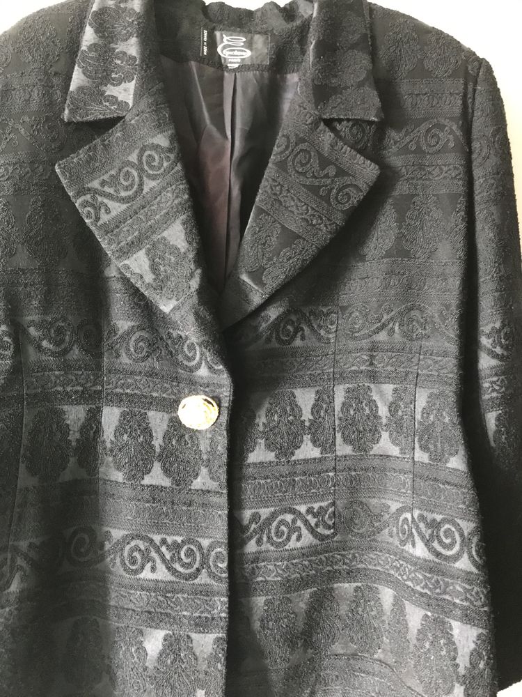 VESTE NOIRE DESSINS en MOIRE  T. 44 10 Saint-Genis-Laval (69)