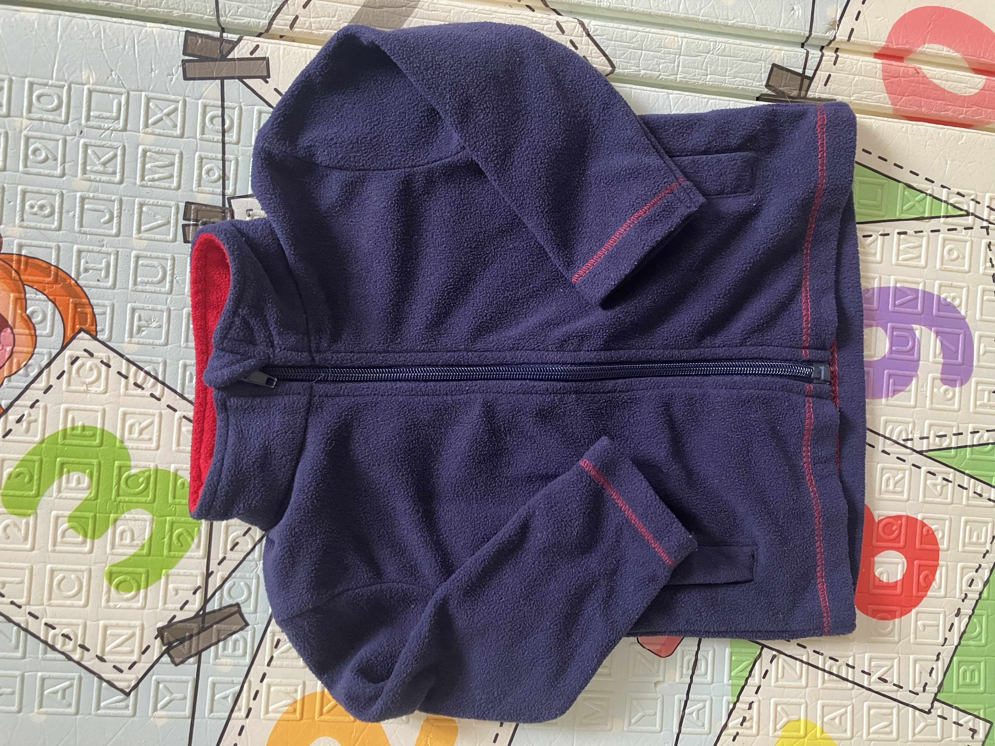 veste polaire Tissaia taille 9 mois 3 Br�m�nil (54)