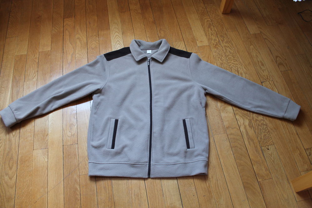 VESTE POLAIRE 12 Dijon (21)