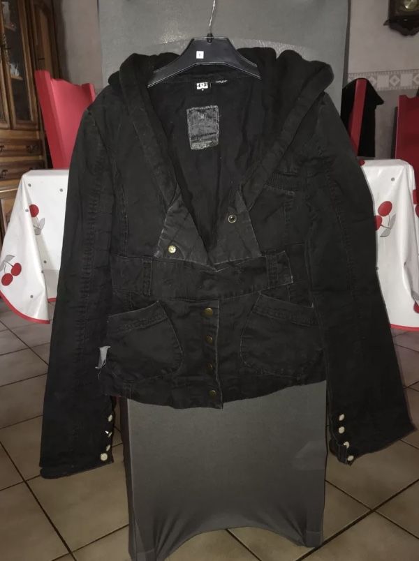Veste Mi Saison Femme DC Taille S M lire description 7 Fameck (57)