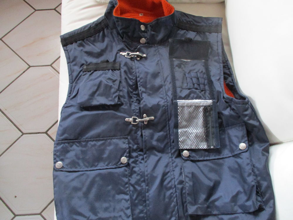 Veste sans manche T 20 Dijon (21)