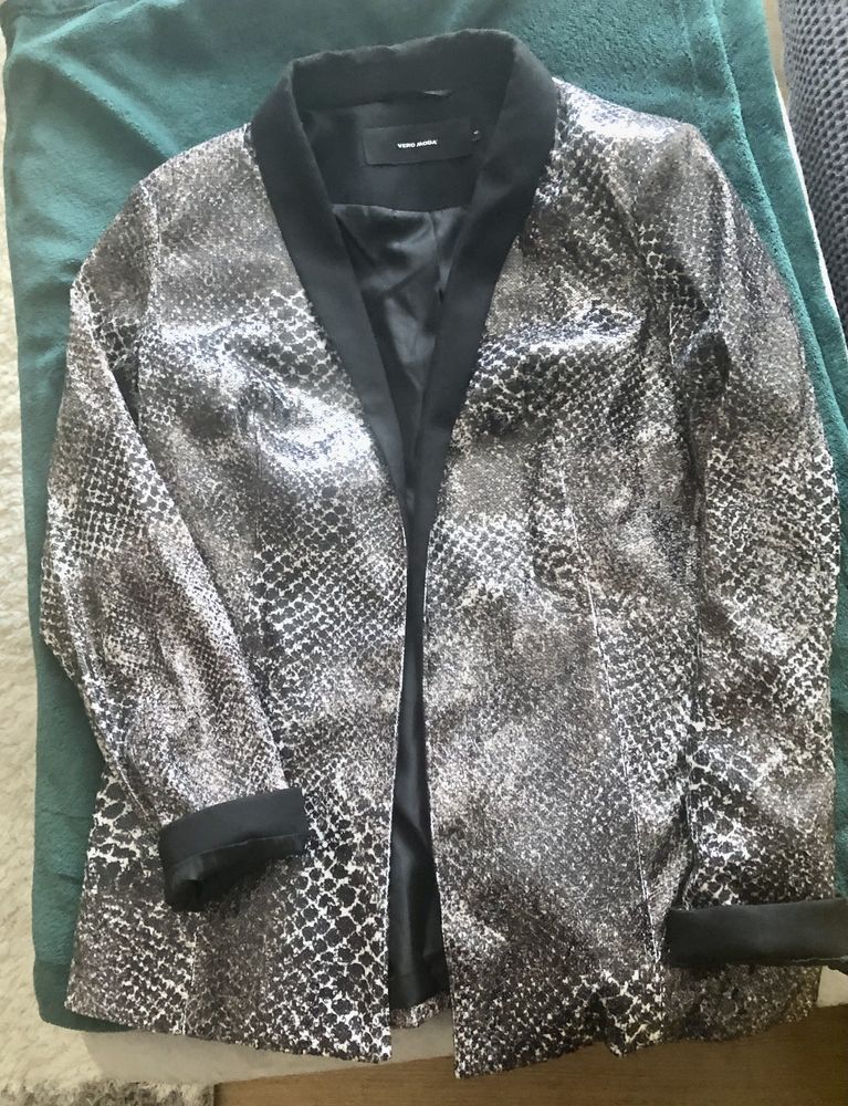 Veste � sequins 15 Strasbourg (67)