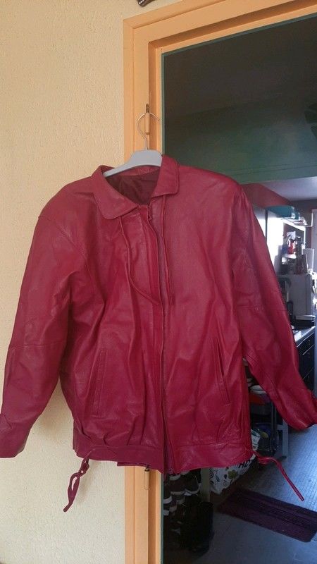Veste similicuir femme taille 46 15 Chalon-sur-Sa�ne (71)