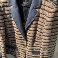 VESTE  un peu sport car col et poignets en jean's 45 Cannes (06)