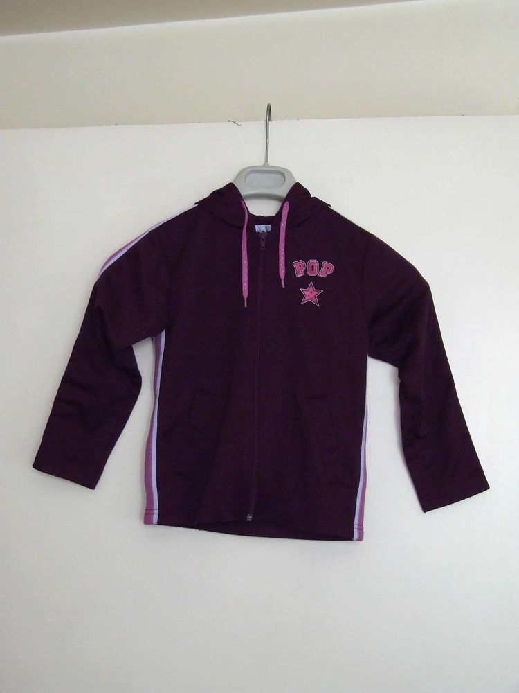 Veste de surv�tement � capuche, KIABI, 8�ans (126�cm) TBE 4 Bagnolet (93)