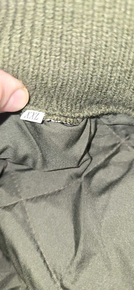 Veste unie d�contract�e 28 Nantes (44)