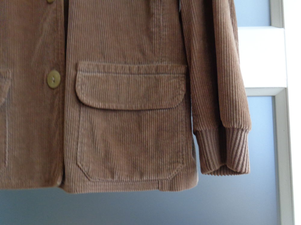 Veste velours marron. 5 Toulouse (31)
