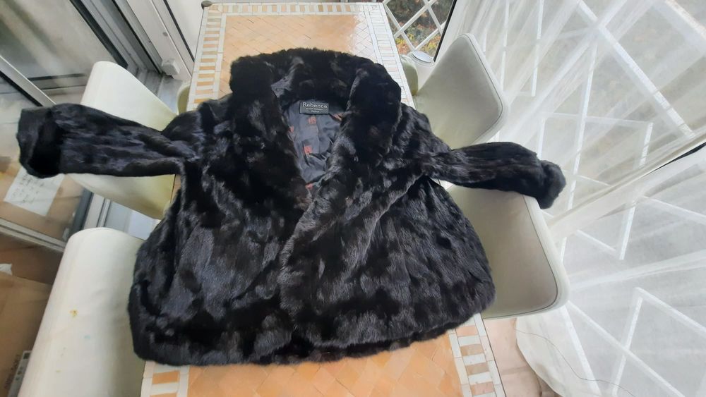 Veste en vison noir 500 Paris 14 (75)