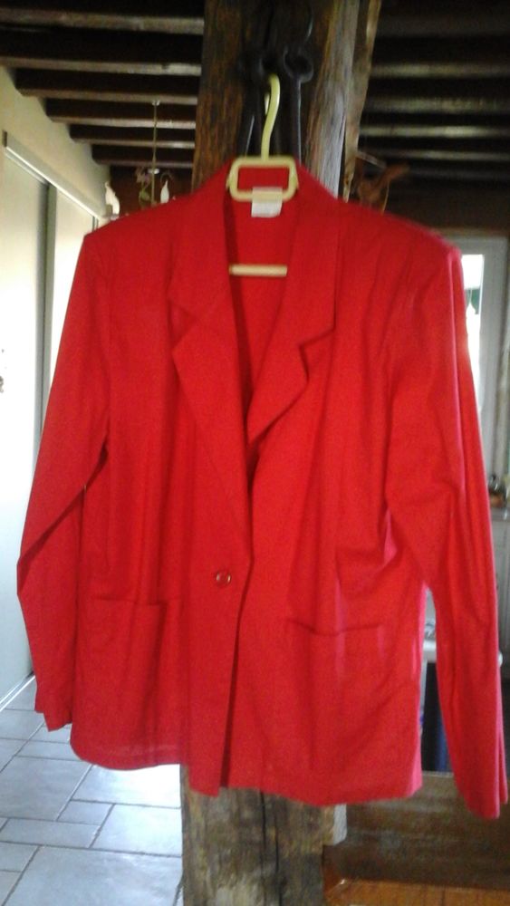 Veste  d'�t� 10 Mont-l�s-Seurre (71)