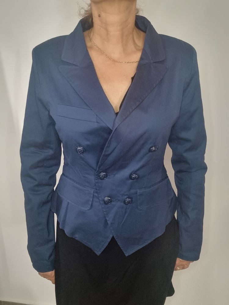 Veste 
10 Saint-Joseph (97)