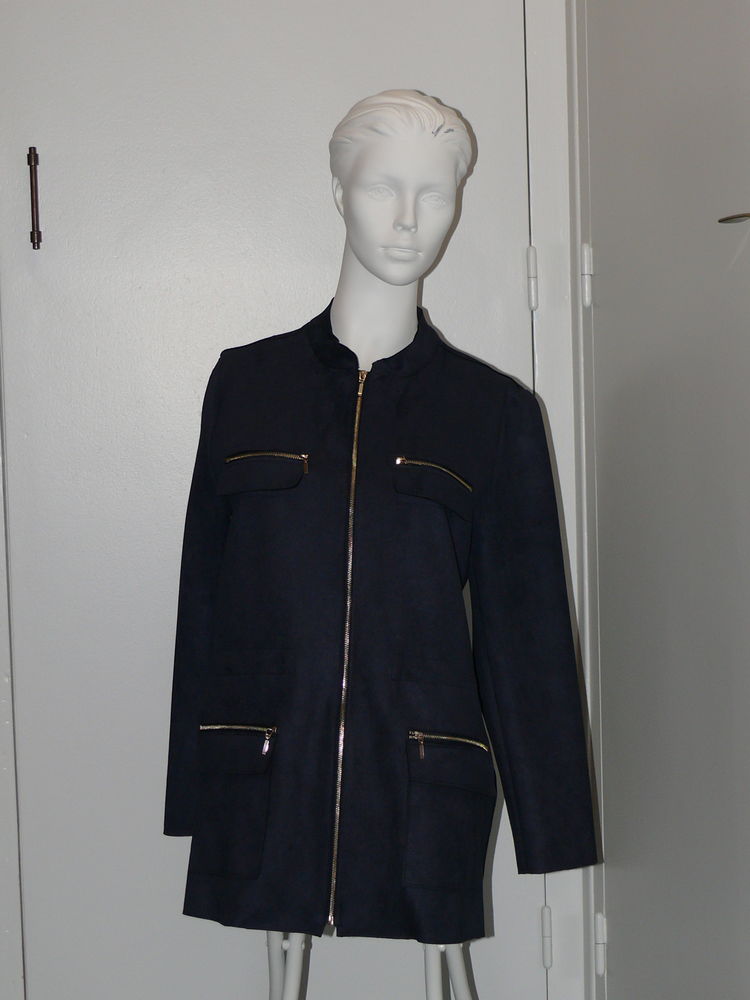 Veste  Riu  15 Saintes (17)