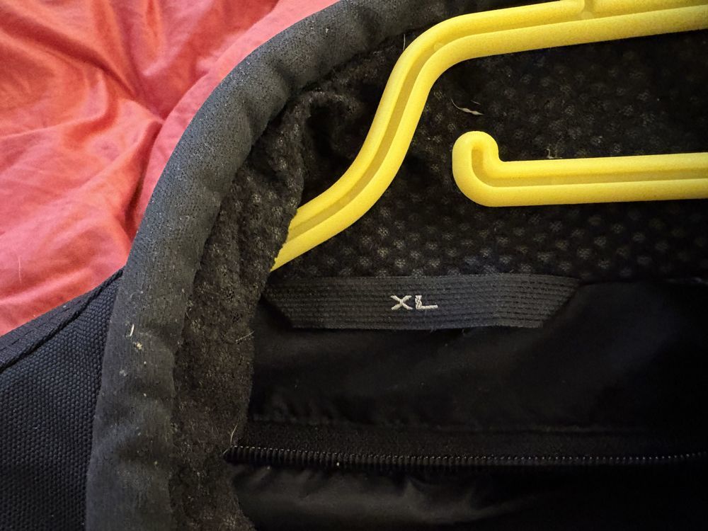 vestes motos tr�s bon �tat �  un prix tr�s attractif 200 Domazan (30)