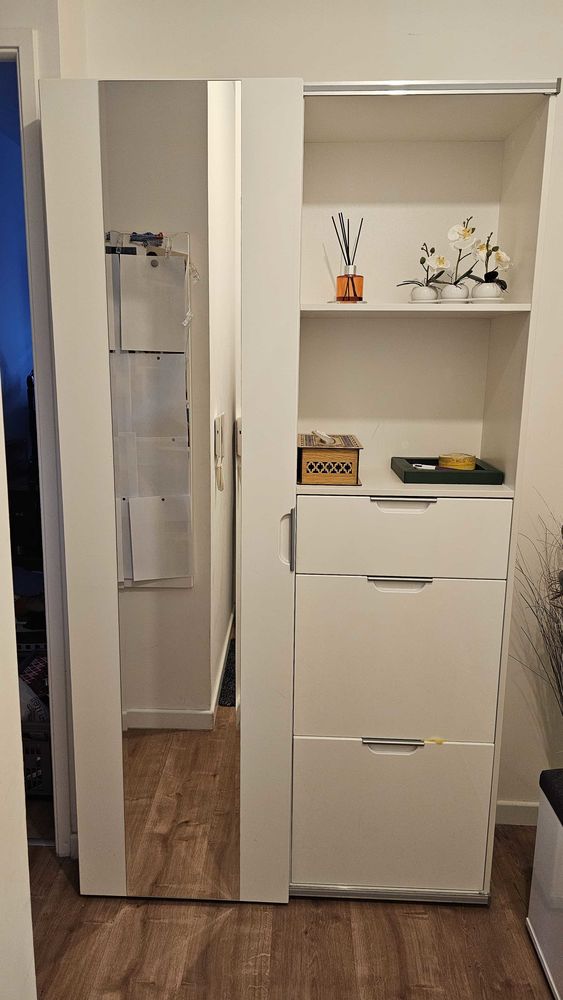 Vestiaire d'entr�e 250 Mouroux (77)