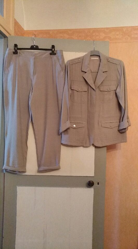 VETEMENT FEMININ 30 Beaumont-sur-Oise (95)