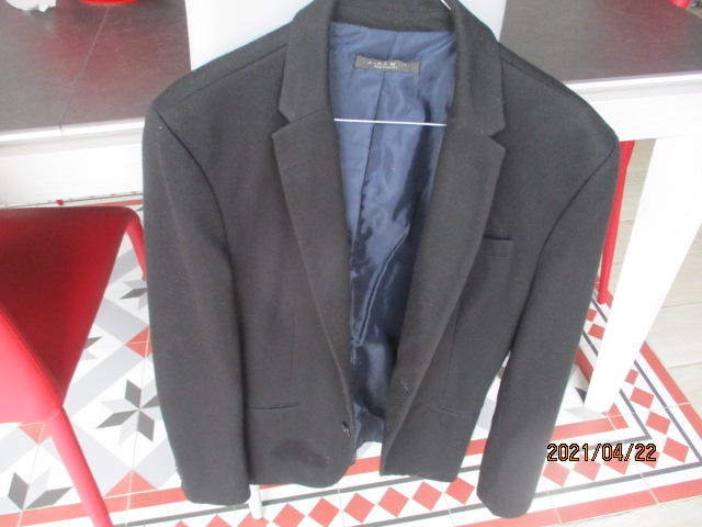 vetement homme 20 Castres (81)