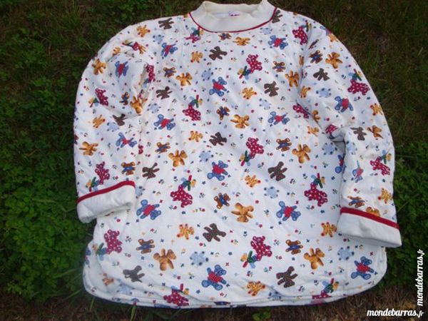 V�tement d'interieur matelass� marque ETAM 5 Nimes (30)