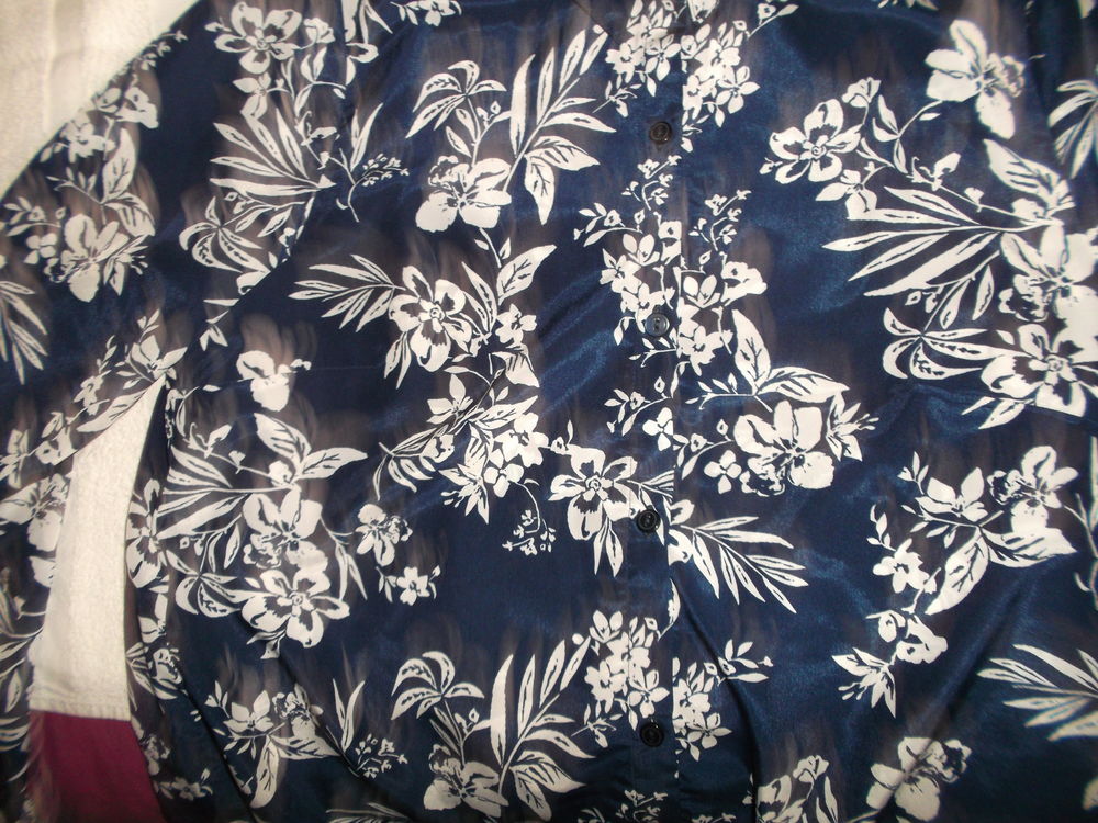 lot de v�tements et de chaussures femme 35 Cuverville (14)