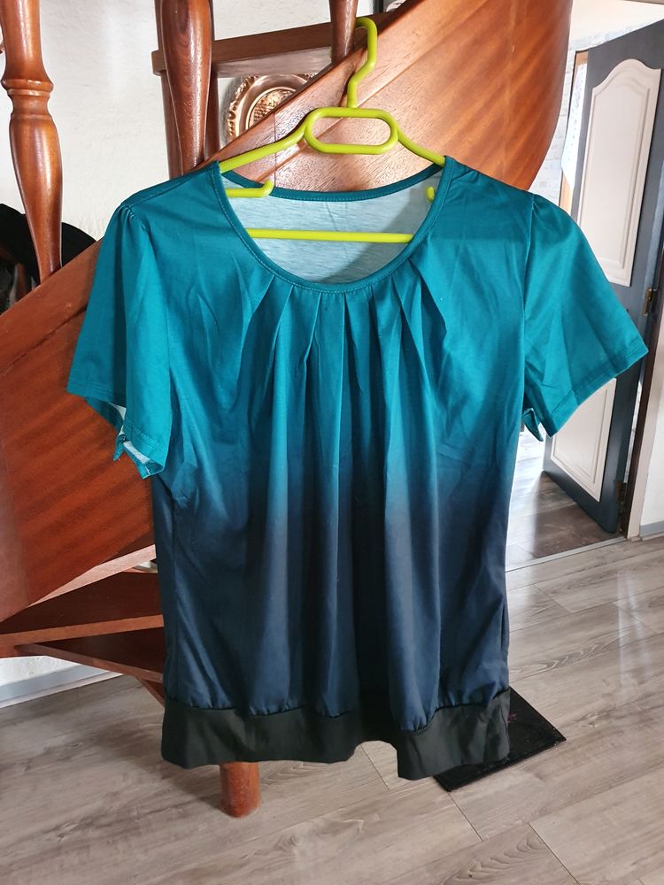 V�tements Femme 0 Arb�rats-Sill�gue (64)