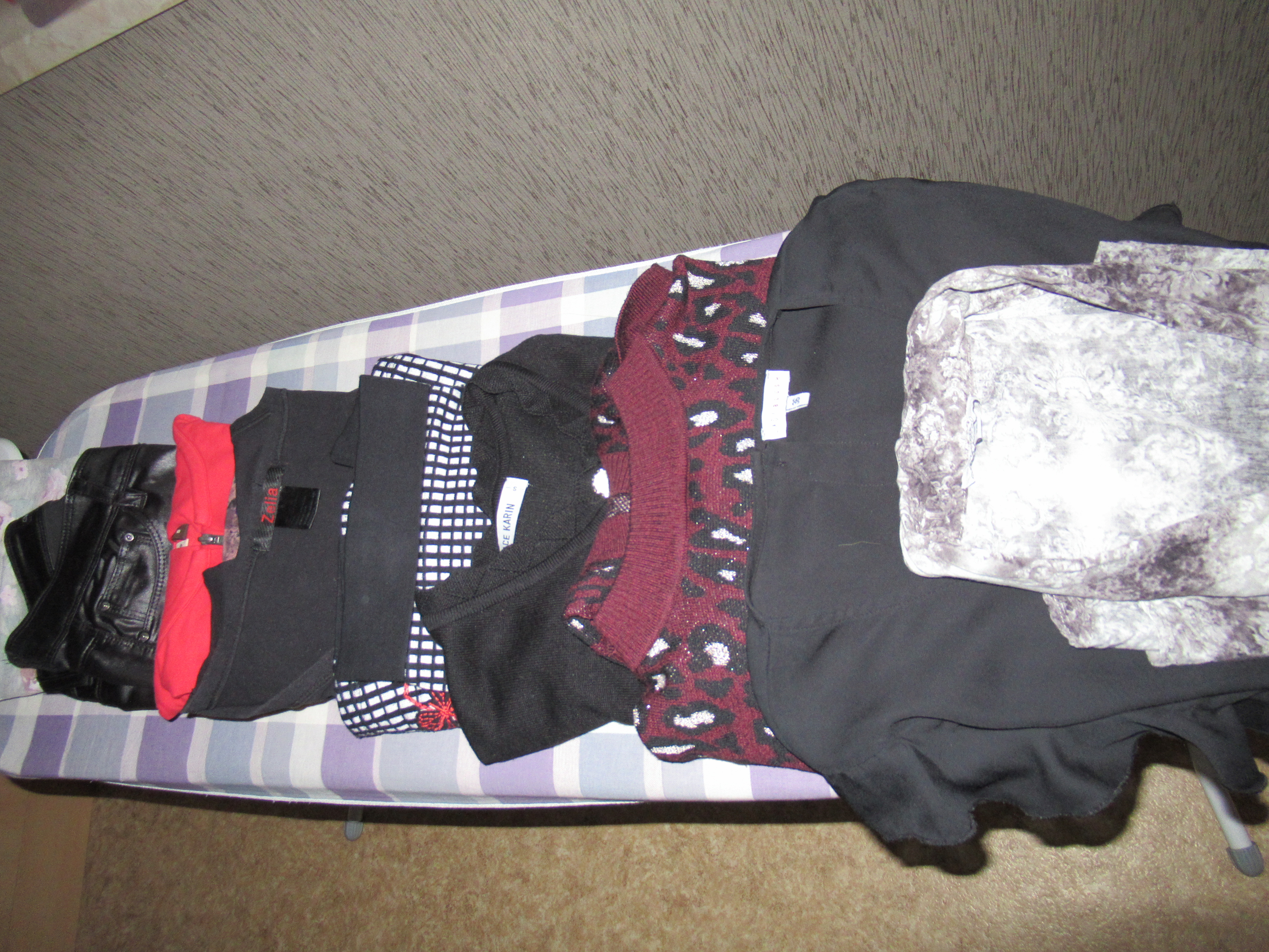 Lot de v�tements femme S et XS 20 Cernay (68)