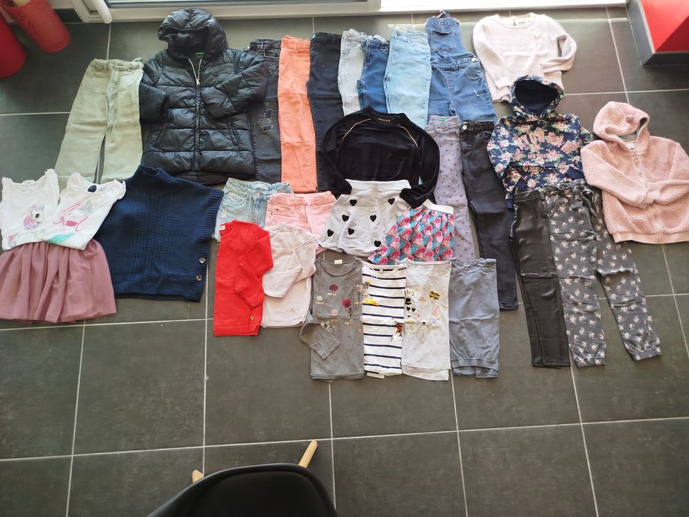 Lot de v�tements fille hiver 8/10 ans 45 Clarensac (30)