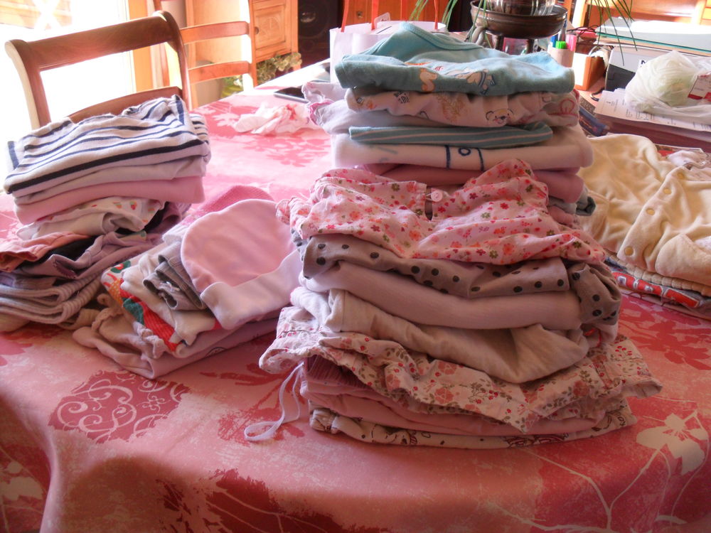 V�TEMENTS BB FILLE DE 1 � 12 mois 1 Bauvin (59)