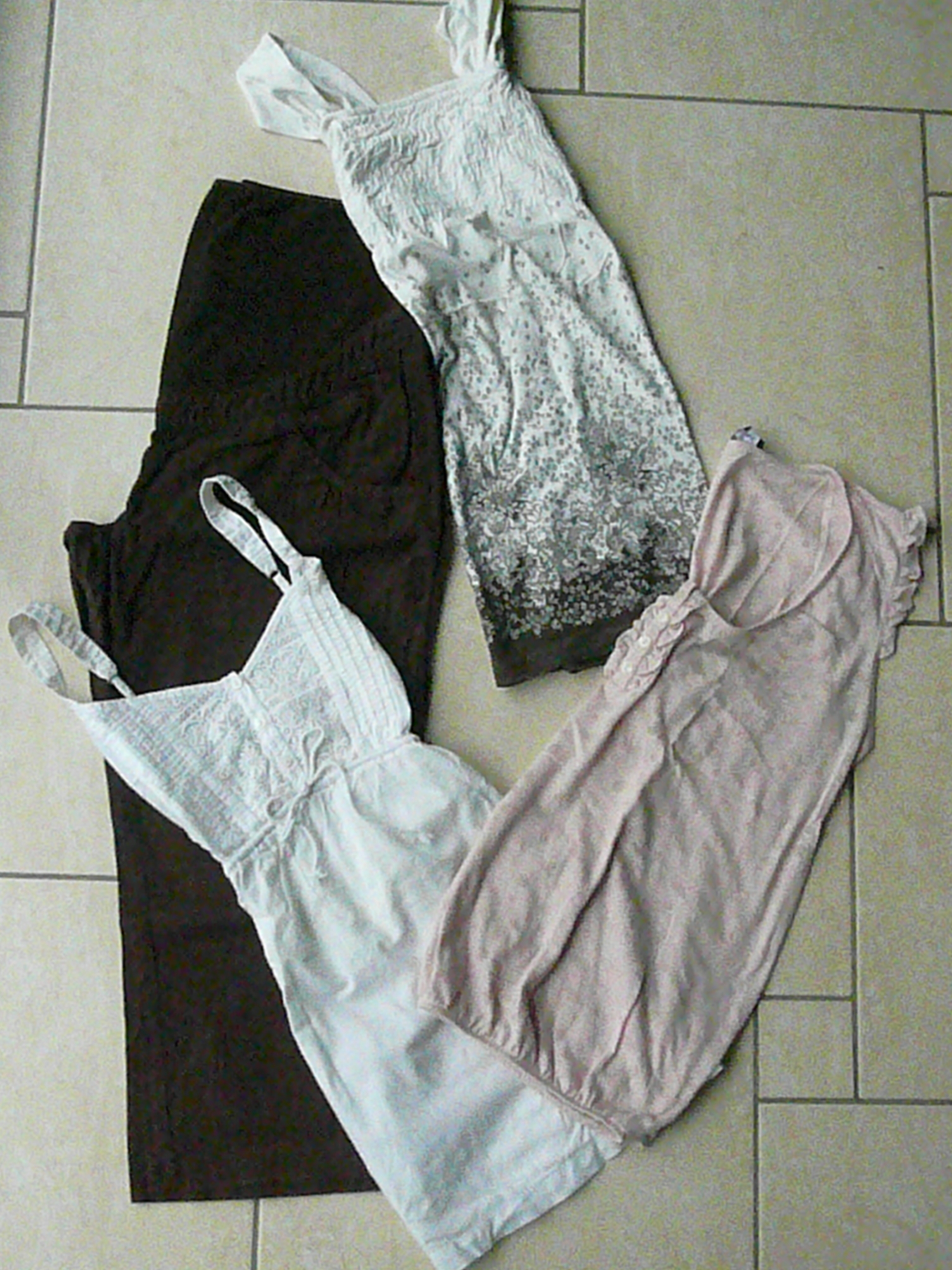 Lot de v�tements de grossesse Taille 38/40 (n�2) 25 Franqueville-Saint-Pierre (76)