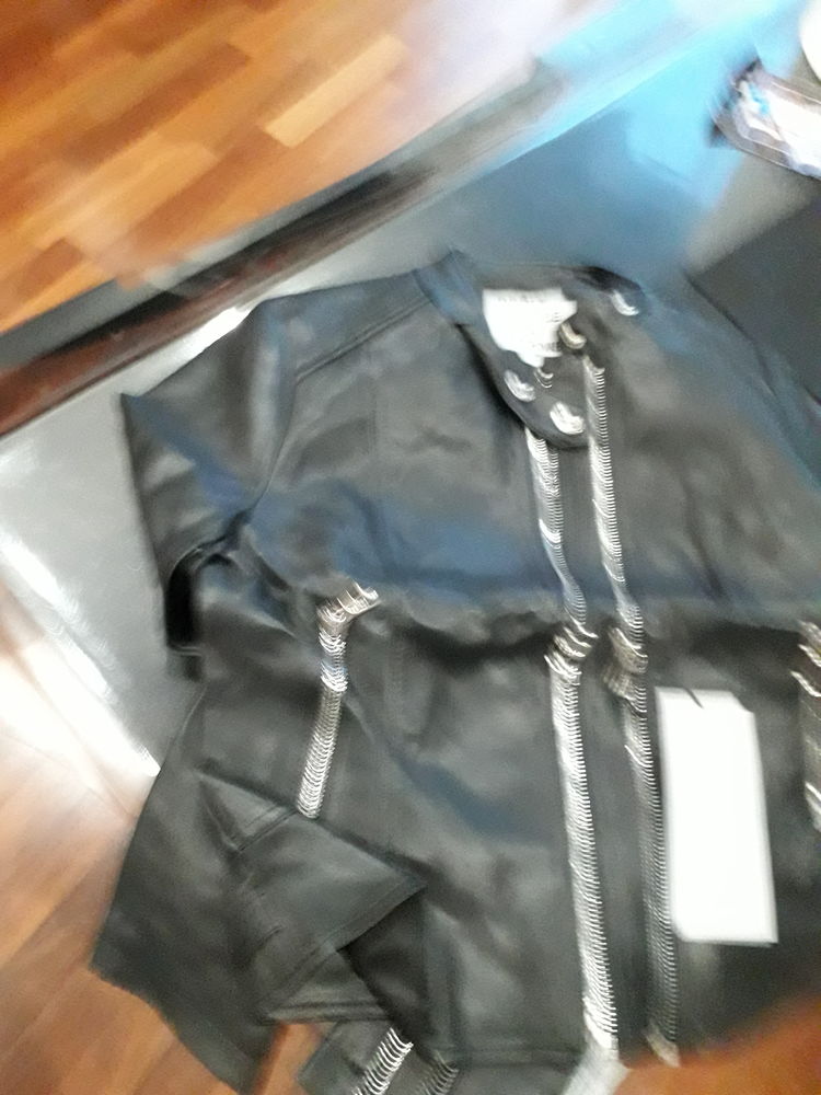 lot v�tements homme femme objet 200 Livry-Gargan (93)