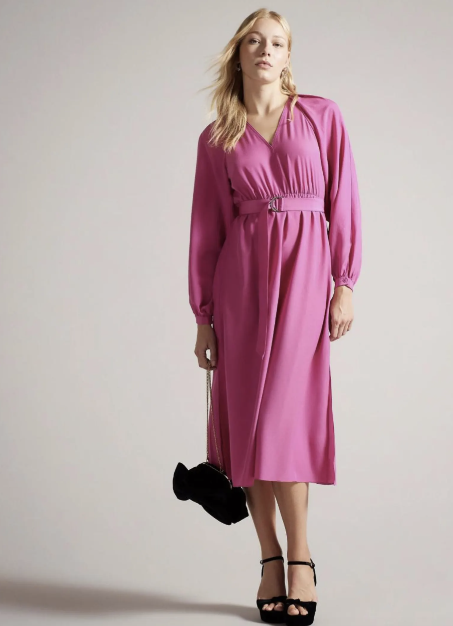 V�tements de marque originaux
Neufs, avec �tiquettes  100% 50 Nice (06)