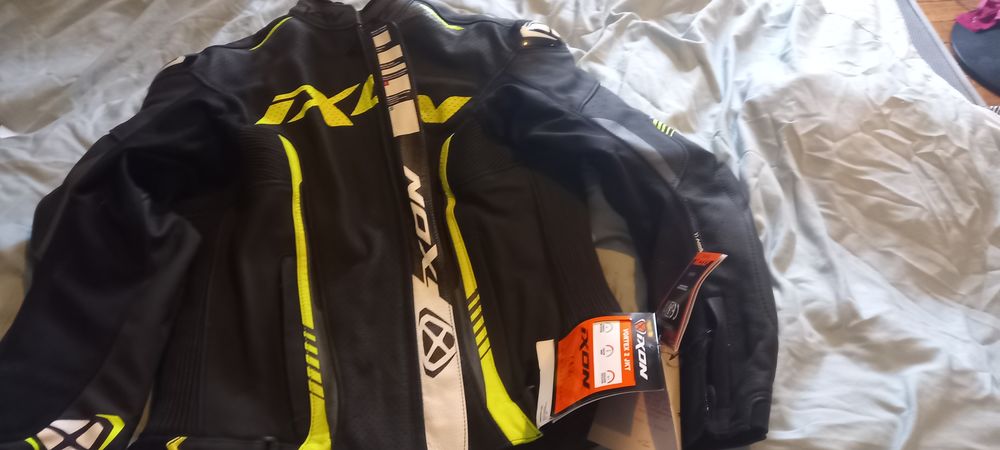 V�tements moto ixon 350 Caen (14)
