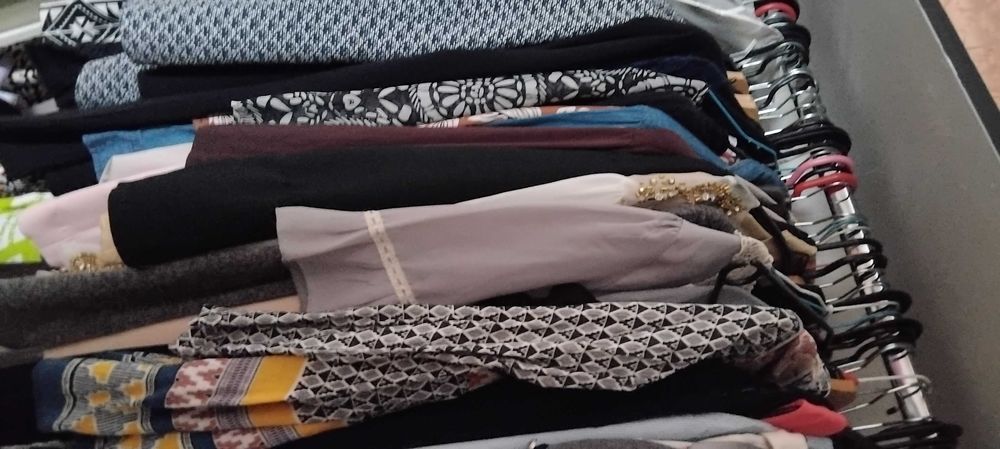 v�tements 34/36 3 Cournon-d'Auvergne (63)