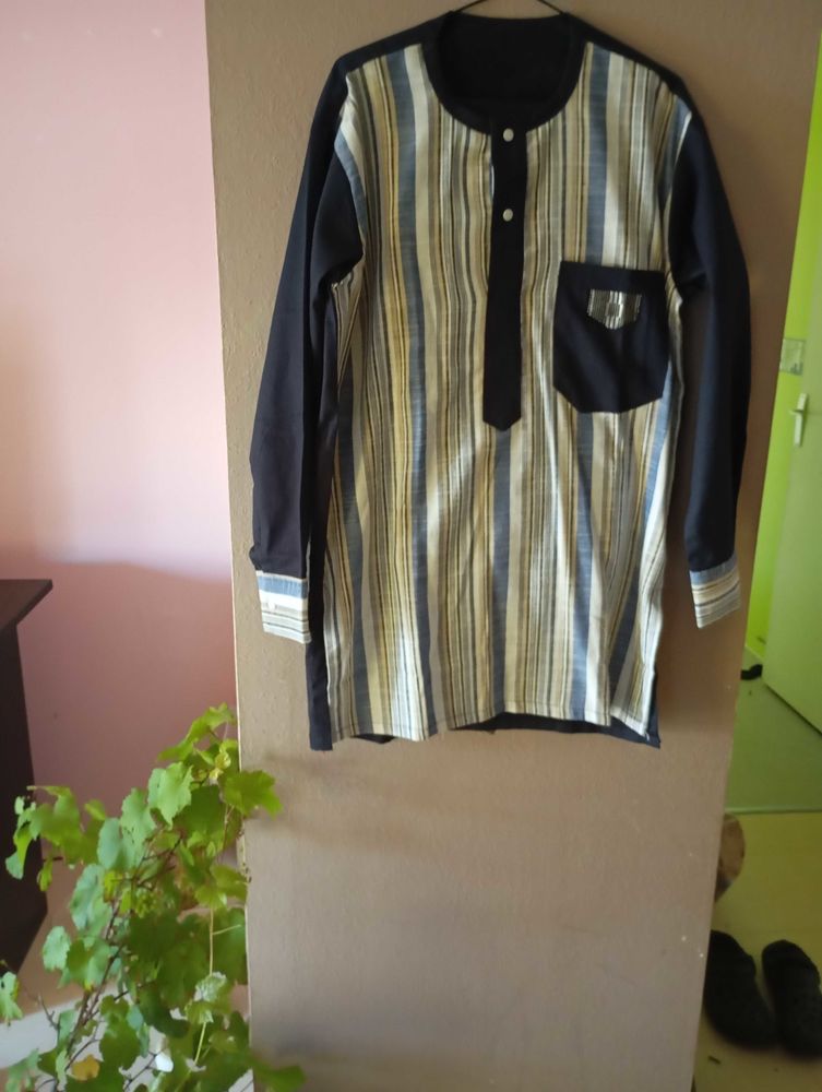 de v�tements 85 Bouguenais (44)