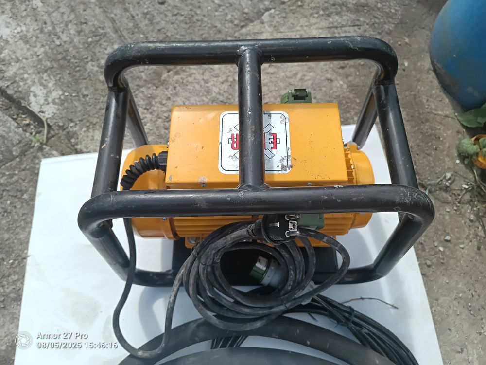 Vibreur b�ton 800 Fort-de-France (97)