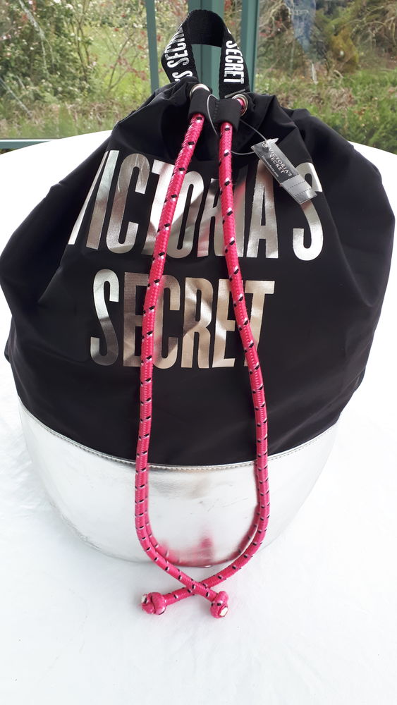 Sac � dos Victoria's secret neuf 20 Montigny-Lencoup (77)