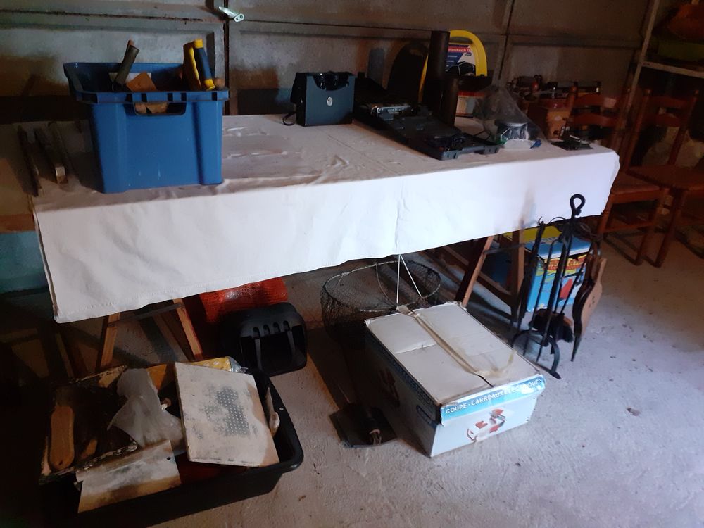 Vide garage 
10 Dompierre-sur-Mer (17)