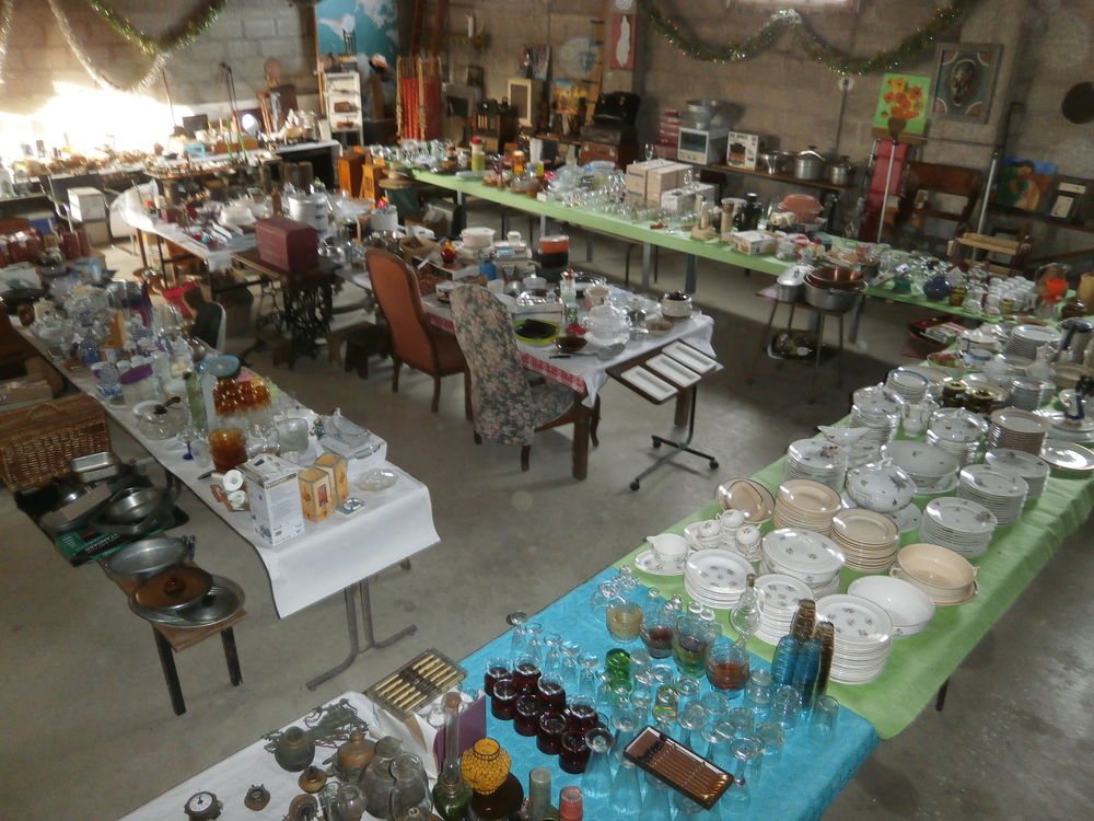 Vide grenier -  maison 0 Saint-Cl�ment (89)