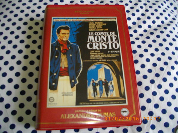 VIDEO VHS  LE COMTE DE MONTE CRISTO  15 Perros-Guirec (22)