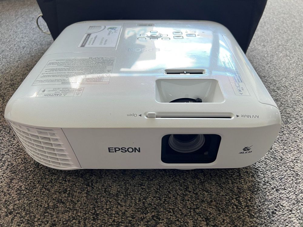 Vid�o projecteur Epson EB-2042
350 Herserange (54)