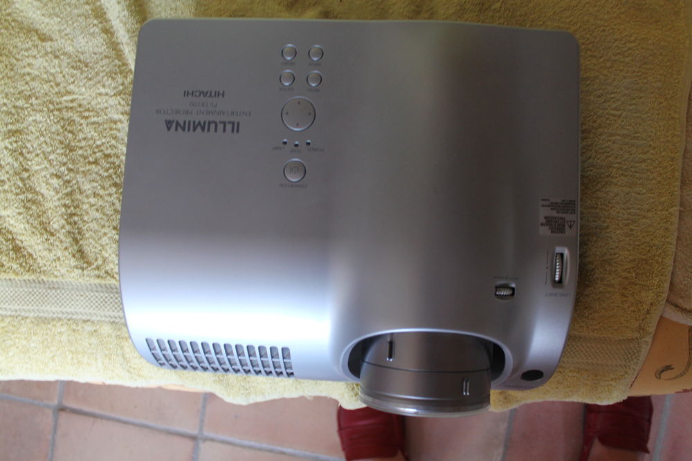 video projecteur HITACHI PJ TX100 0 Codolet (30)
