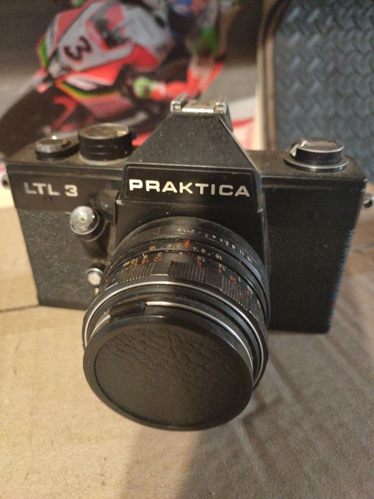 vieil appareil photo 20 Fr�jus (83)