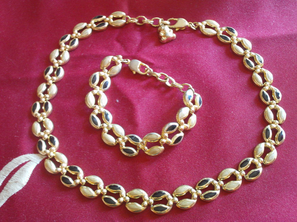 Vieille parure collier et bracelet N°494 15 Beaune (21)