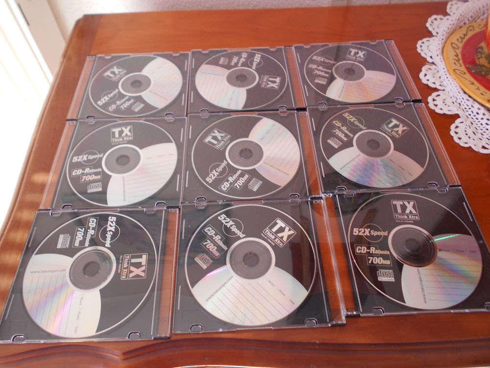 Lot 9 CD vierges � graver R80min 700MB 3 �chenoz-la-M�line (70)