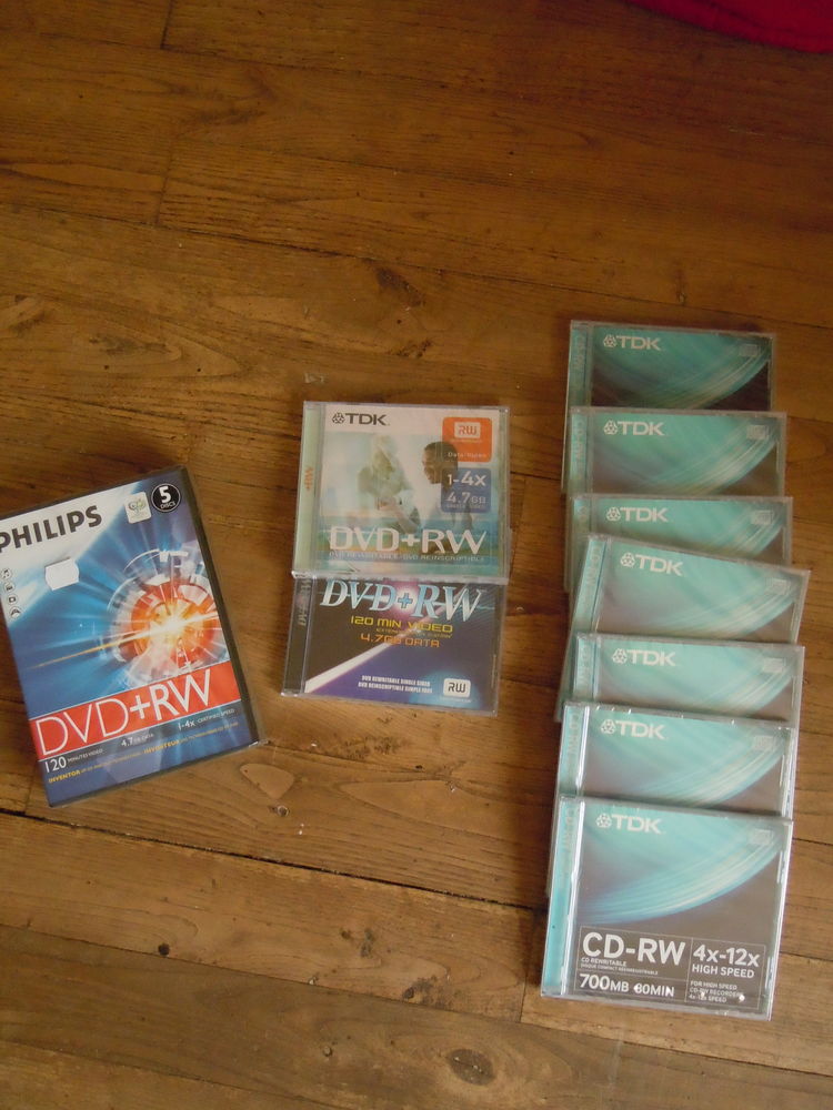 Lot de cd et dvd vierges 12 Limoges (87)