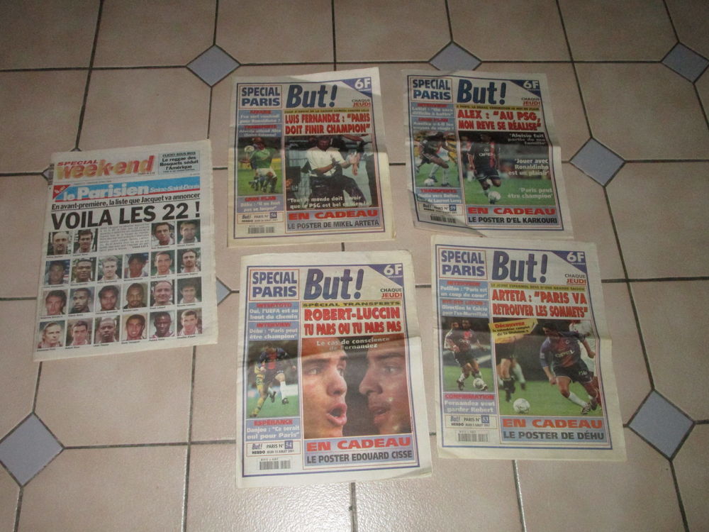 LOT VIEUX JOURNAUX FOOTBALL P.S.G 2001 BUT  26 Villepinte (93)