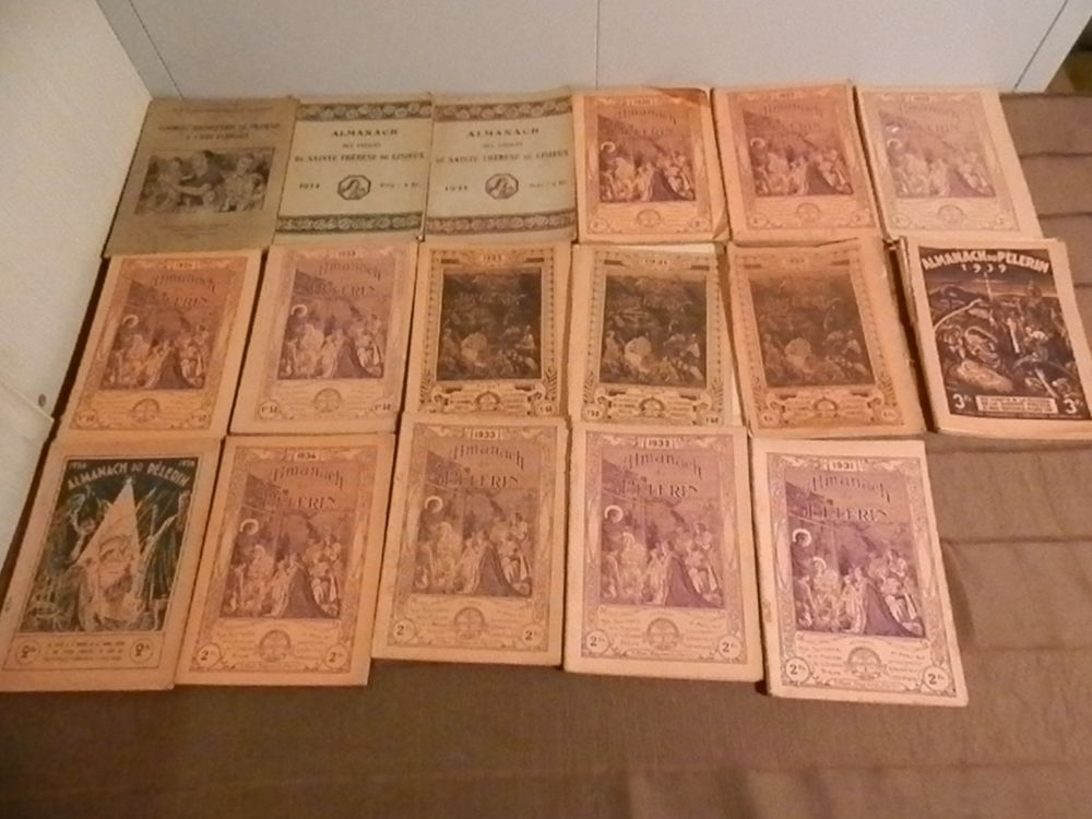 lot de vieux magazines PELERINS et vieilles revues 5 Einville-au-Jard (54)