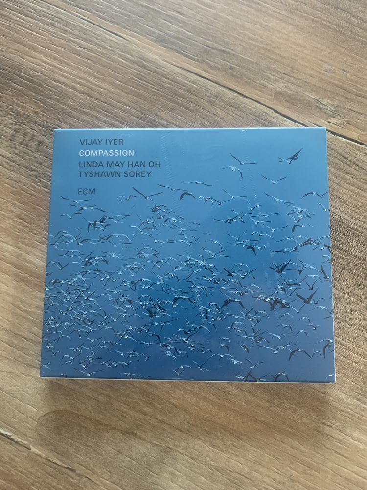 CD  Vijay Lyer      Compassion    18 Saleilles (66)