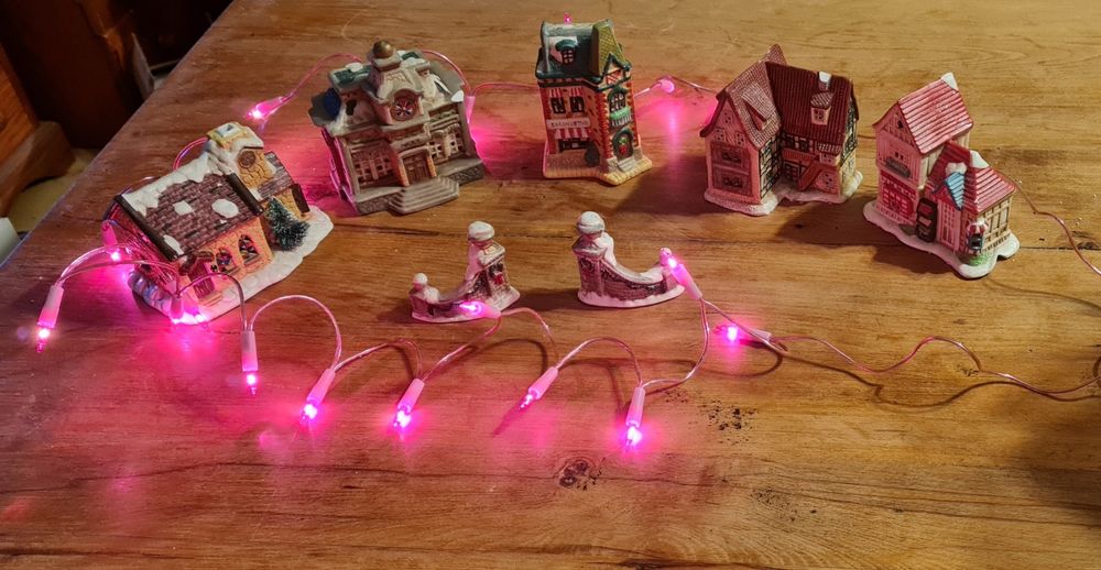 Village de No�l ancien lumineux et musical 15 Montpellier (34)